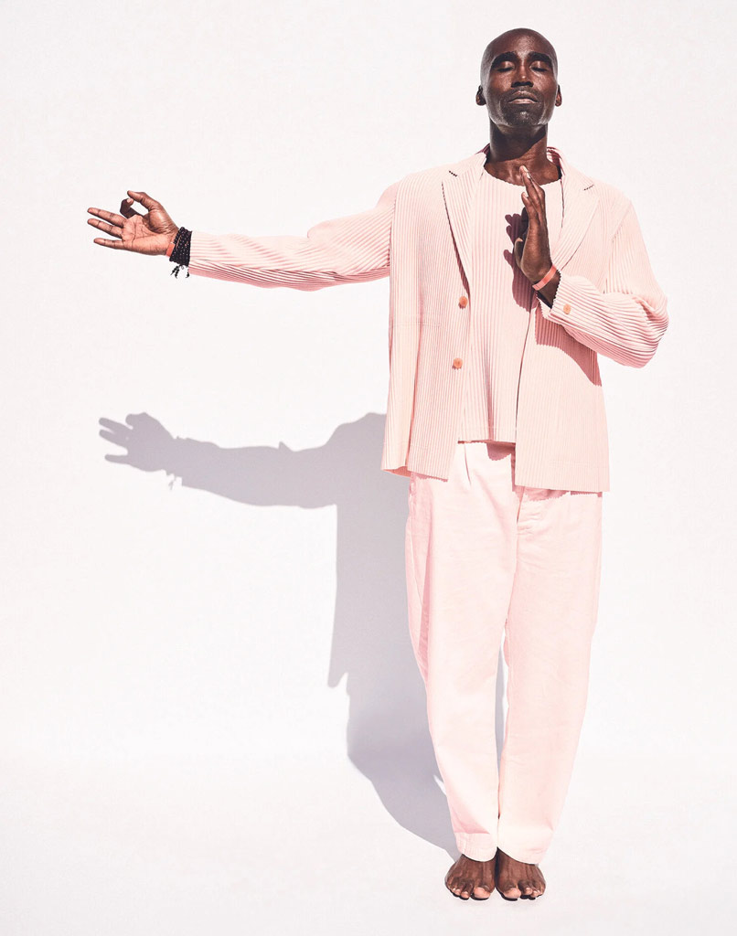 Keith Mitchell in white